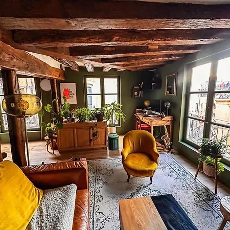 Duplex In The Heart Of Old Le Mans