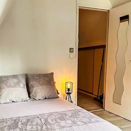 Duplex In The Heart Of Old Appartamento